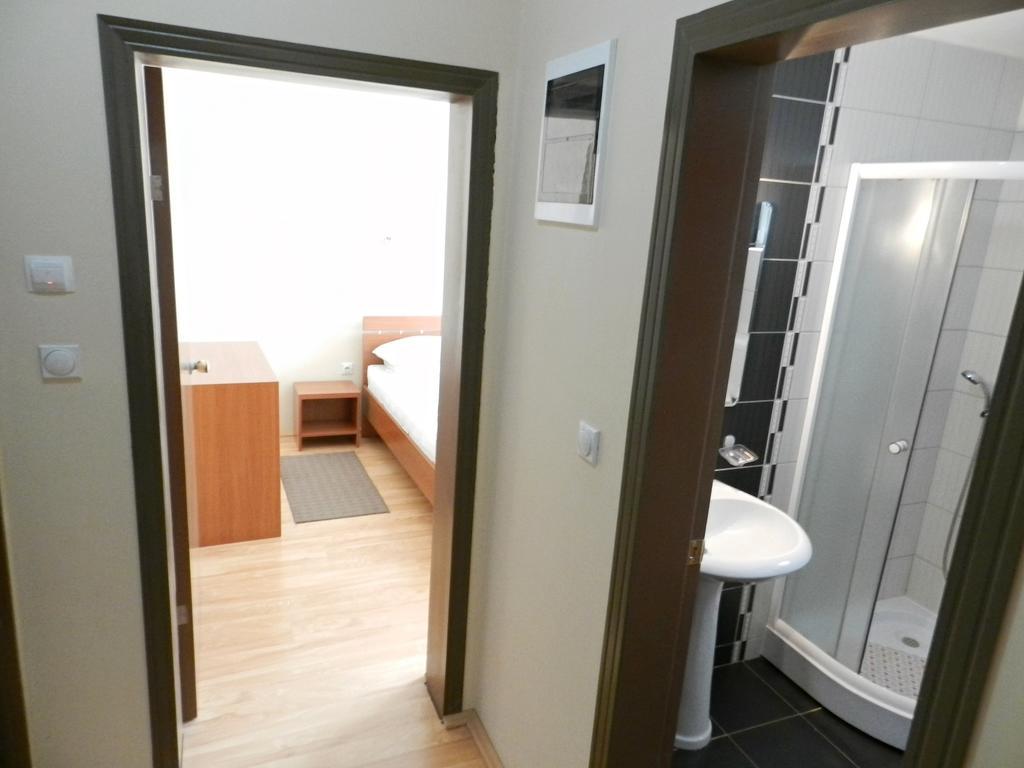 Apartments Milsa Lux Soko Banja Room photo