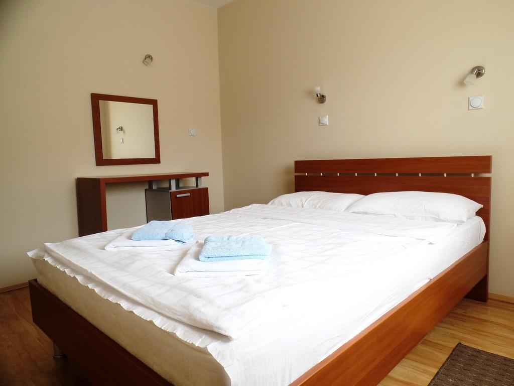 Apartments Milsa Lux Soko Banja Room photo